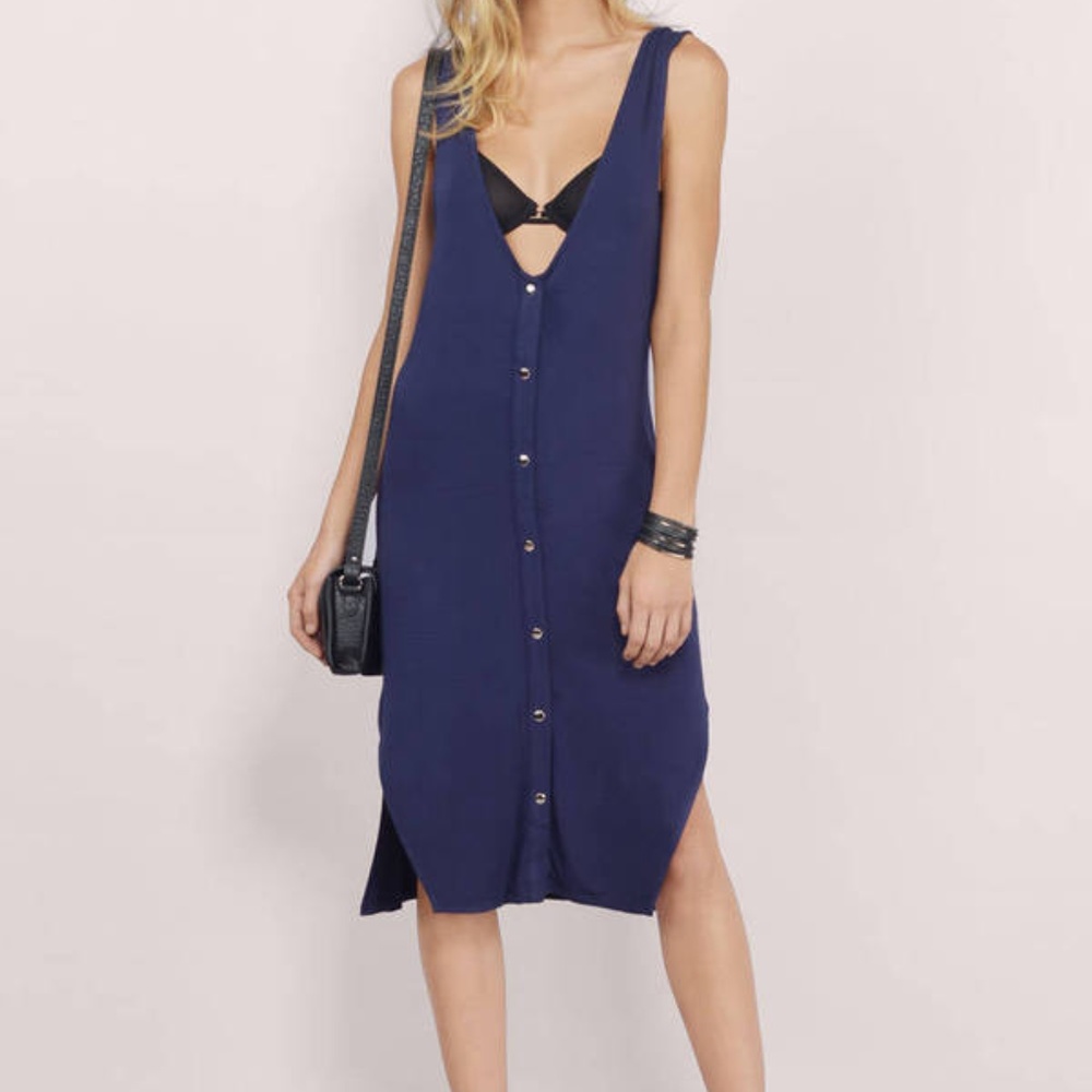 Camari Hooded Midi Dress